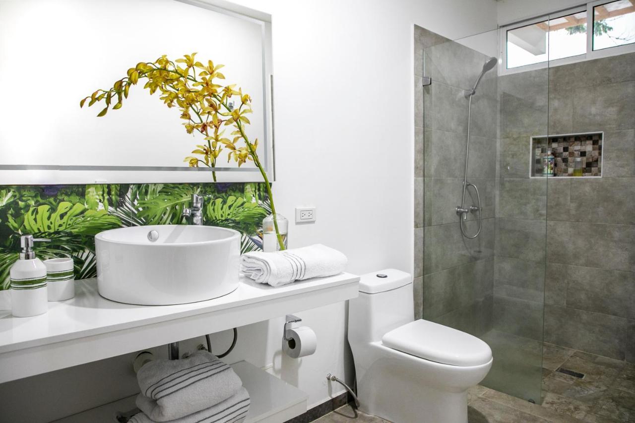 50N15 B&B Cali Luaran gambar